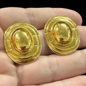 Vintage Gold-Tone Textured Oval Earrings